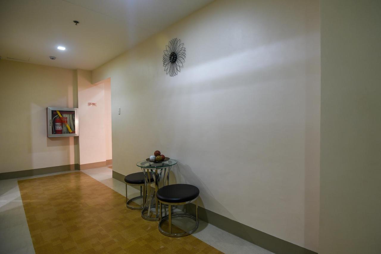 Ett Hometel Kalibo Exteriér fotografie